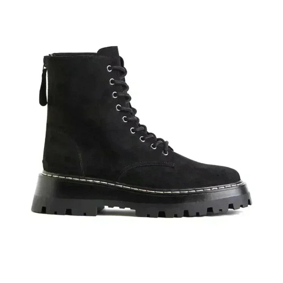 H&M Shoes - H&M CHUNKY PLATFORM BOOTS